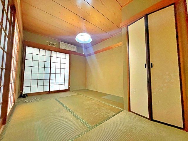 6LDK Used House for Sale in Kameoka, Kyoto - 135.52 sqm - Thumbnail 3