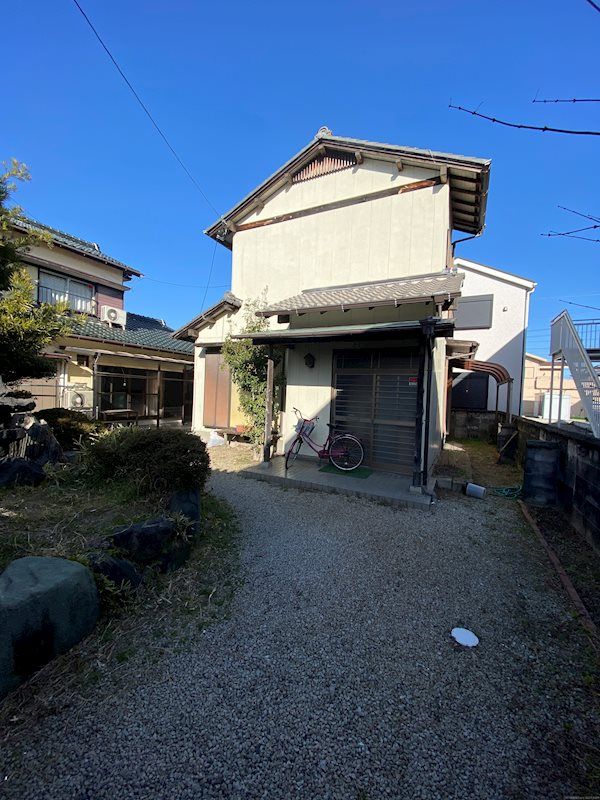 4LDK House for Sale in Yokkaichi, Mie - Thumbnail 2