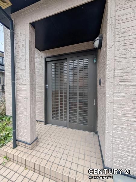 4LDK House for Sale in Aira, Kagoshima - 105 sqm - Thumbnail 2