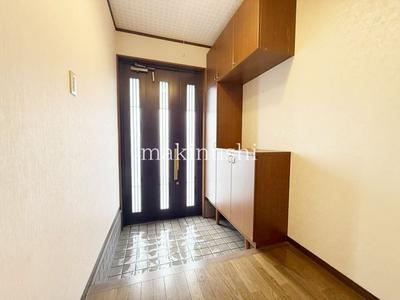 6SLDK House for Sale Near Kitano Station, Sakai — Front_door, Higashi, Osaka