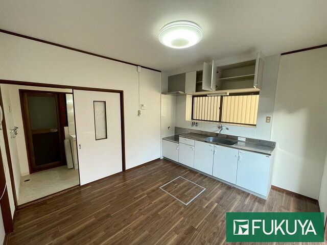 4DK House for Sale in Hirakata City, Osaka - 67.30 sqm - Thumbnail 3