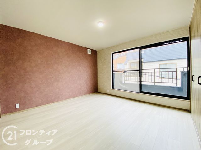 3LDK 113sqm House for Sale in Higashiyodogawa-ku, Osaka - Thumbnail 4