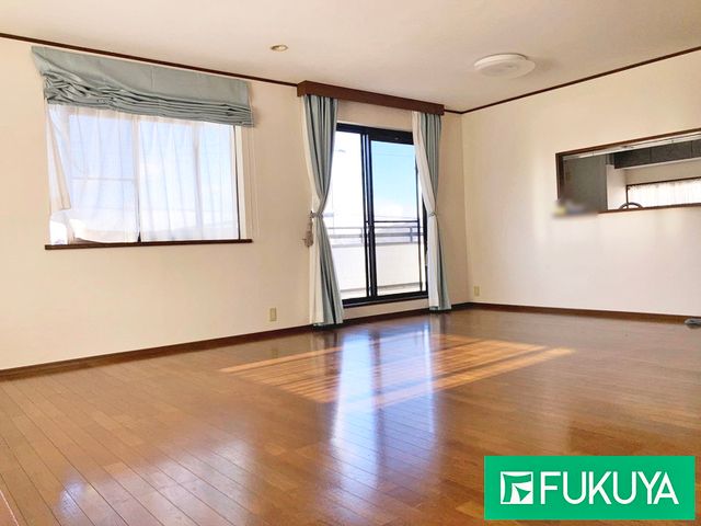 5LDK Detached House in Kobe Kita Ward, Near Kita-Suzurandai Station - Thumbnail 4