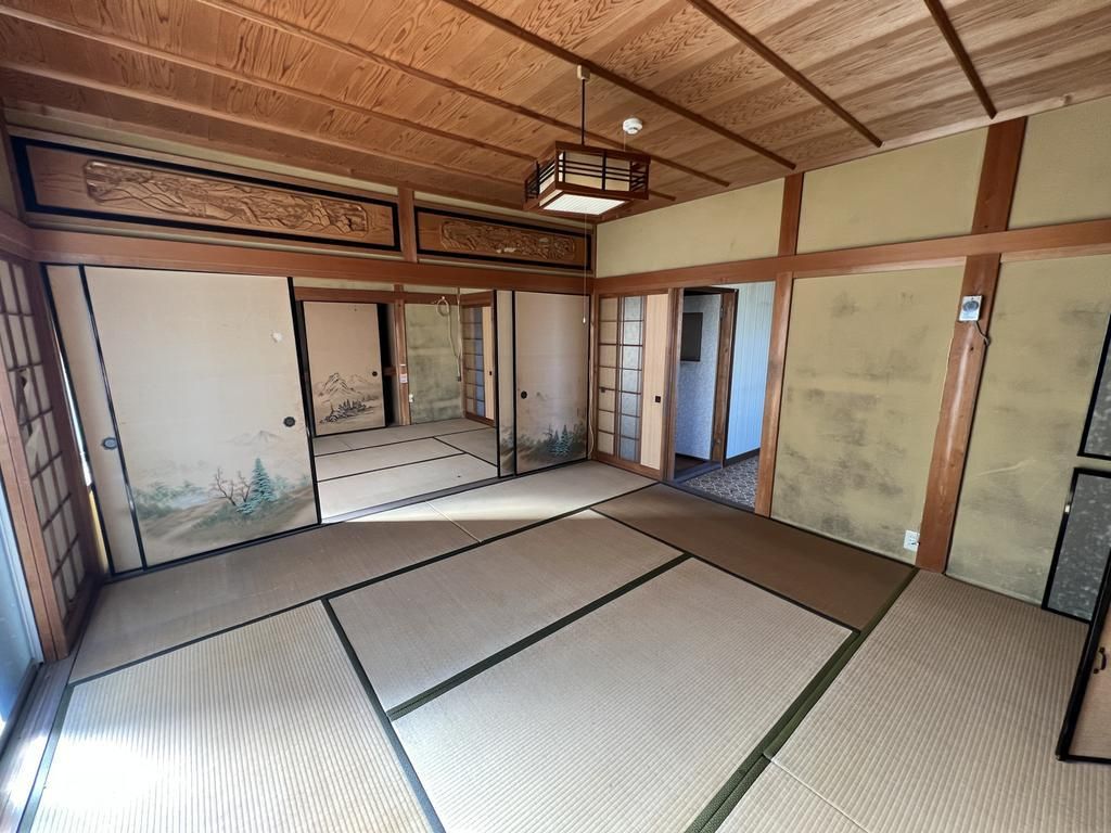 South-Facing 5DK Wooden House for Sale in Takahama, Fukui - Thumbnail 4