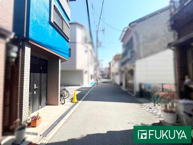3LDK Detached House for Sale in Nishinari-ku, Osaka - Thumbnail 4