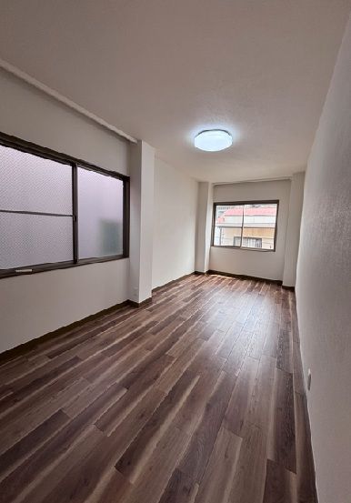 4LDK Renovated House Near Asashiobashi Station, Osaka - Thumbnail 2