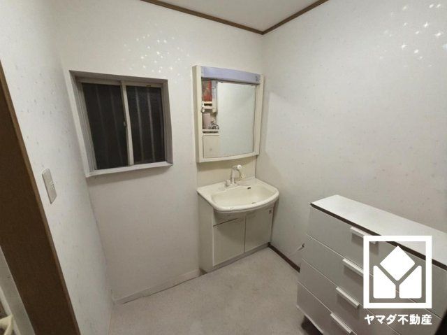 5LDK House for Sale in Fushimi-ku, Kyoto - 107.68 sqm - Thumbnail 3