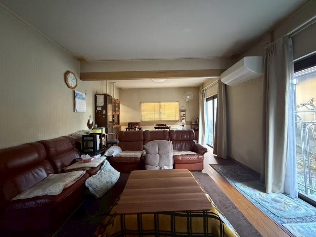 5DK Family House for Sale in Himeji, Hyogo - 155.86 sqm - Thumbnail 3