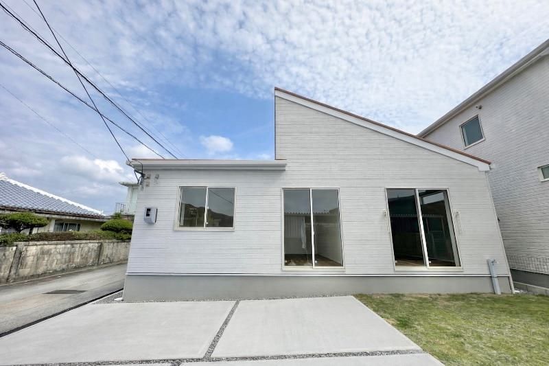 New 3LDK House for Sale in Onna Village, Okinawa - Thumbnail 2