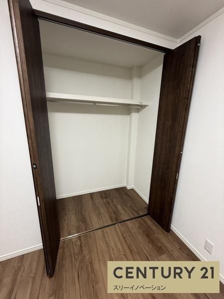 Renovated 4LDK House Near Bentencho Station, Osaka Minato Ward - Thumbnail 4