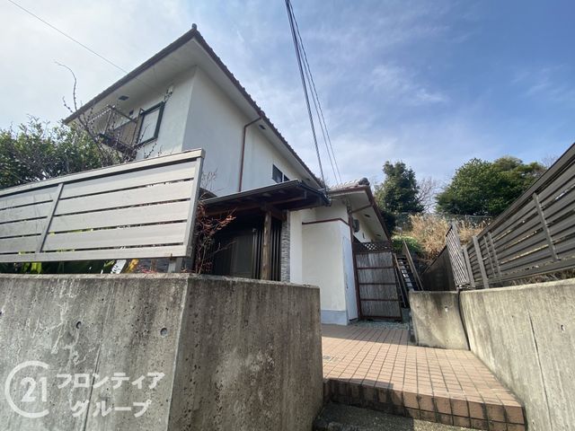 6LDK Traditional Style House for Sale in Hirakata, Osaka - Thumbnail 4