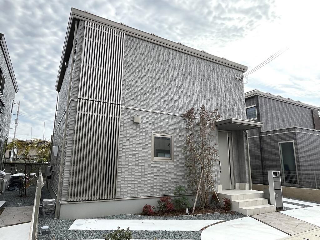 Eco Square Kosaka II Smart Home in Himeji | 3LDK New Build - Thumbnail 2