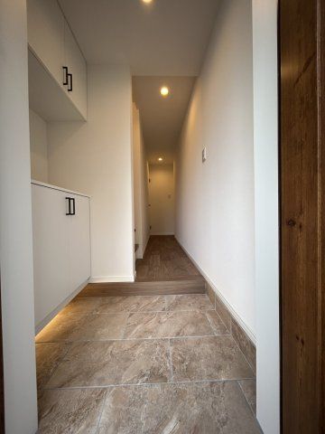 Renovated 3LDK House Near Yoshida Station, Higashiosaka - Thumbnail 3