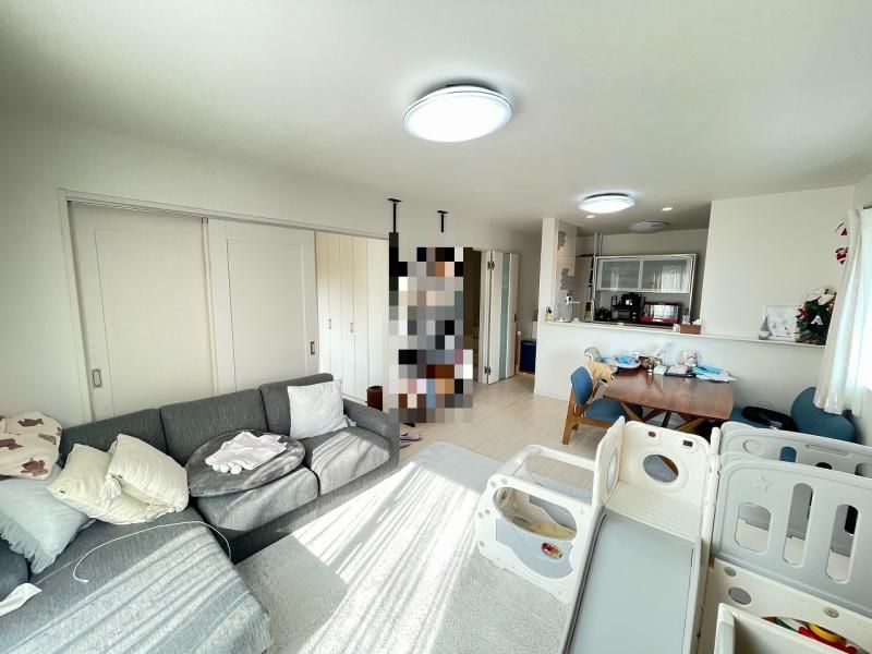Modern 4LDK Corner Lot House in Kawachinagano, Osaka - Thumbnail 4