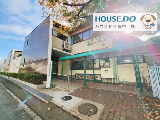 New 3LDK House in Toyonaka, Osaka with Built-in Garage - Thumbnail 2