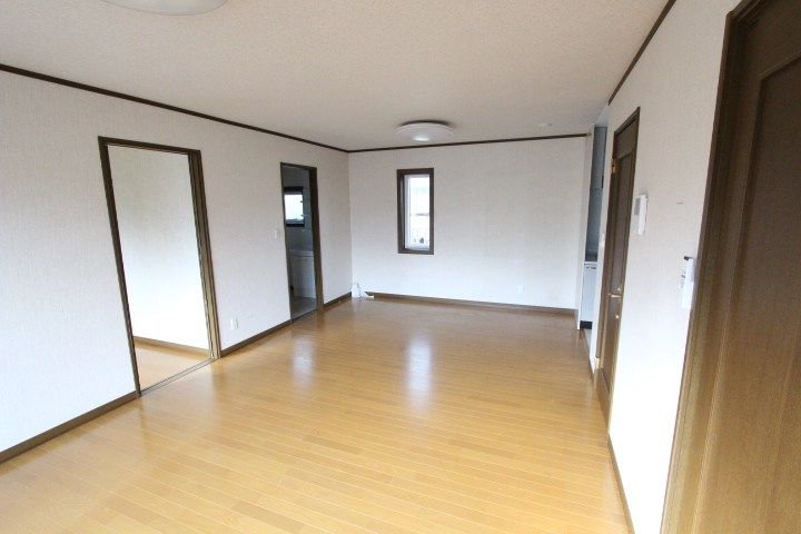 5LDK House for Sale in Kitami, Hokkaido - 173m² - Thumbnail 4