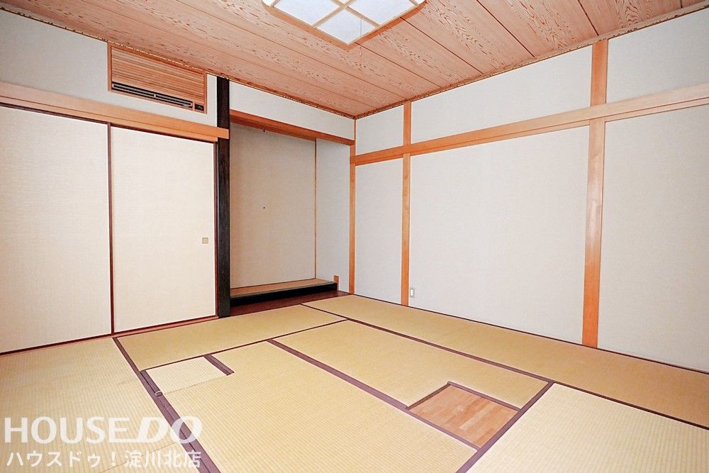 Corner Lot 4DK House with Roof Terrace near Higashi-Mikuni Station, Osaka - Thumbnail 4