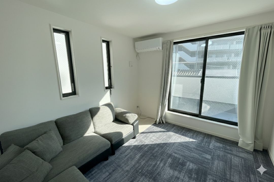 Modern 3-Story House for Sale in Osaka's Yodogawa Ward - Thumbnail 4