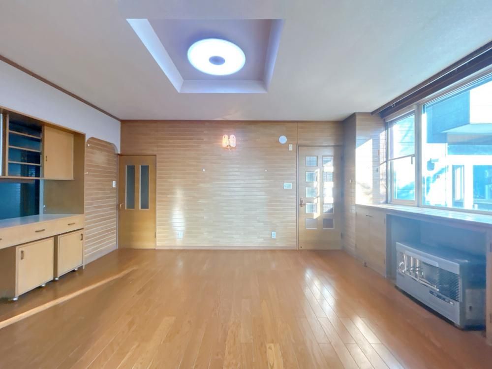 4LDK Two-Generation House with Annex in Asahikawa, Hokkaido - Thumbnail 4