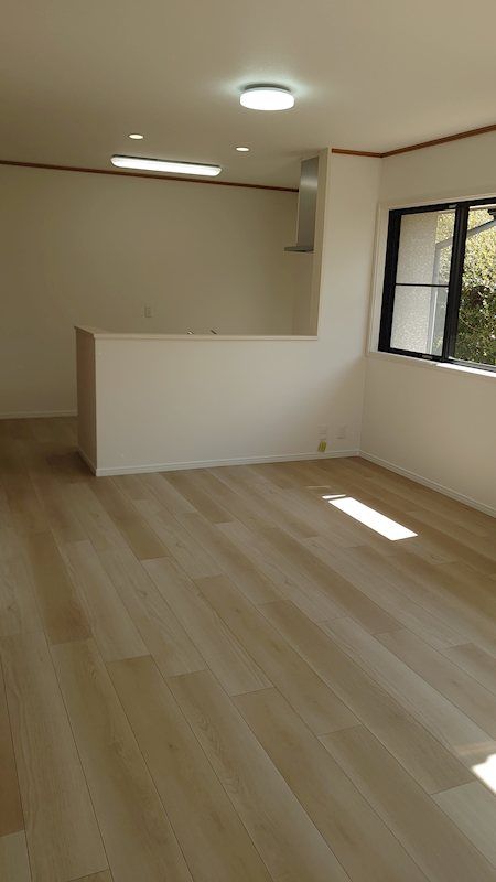 Renovated 4LDK Detached House for Sale in Kawanishi, Hyogo - Thumbnail 2