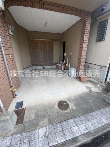 5LDK Family Home Near Hyotan-yama Station, Higashiosaka - Thumbnail 3