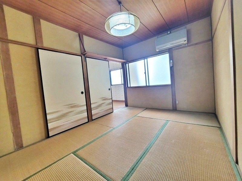 4DK Wooden House for Sale near Takaida Station, Kashiwara, Osaka - Thumbnail 2
