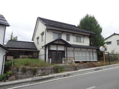 Historic Former Inn Near Sakanishi Station, Chikuhoku Village — Image 1, Chikuhoku, Nagano