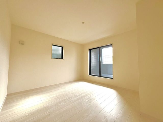 New 3SLDK House near JR Nagase Station, Higashiosaka - Thumbnail 3