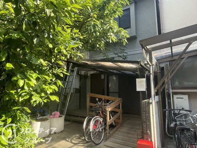 4LDK Renovated House in Minami-ku, Kyoto Near Toji Station - Thumbnail 3