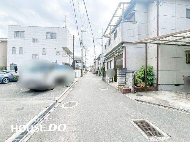 5DK Corner Lot House Near Tokuan Station, Higashiosaka - Thumbnail 4