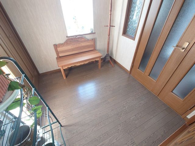 6LDK Family Home with Wood Stove in Obihiro, Hokkaido - Thumbnail 3