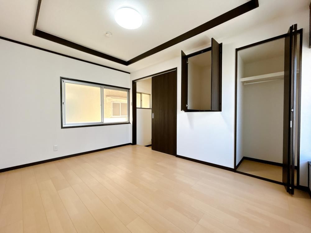 Renovated 3LDK House in Kobe Nishi Ward, Hyogo - Thumbnail 3