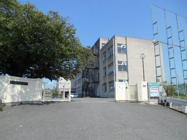 4DK Terrace House for Sale in Habikino, Osaka - Bright Corner Lot - Thumbnail 4