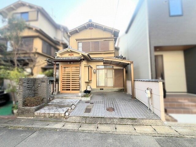 3LDK Detached House for Sale near Katsura Station, Kyoto - Thumbnail 2