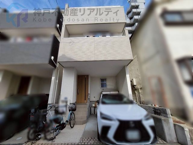 3-Story Wooden House for Sale in Kobe Chuo-ku, Near Harunomichi Station - Thumbnail 2