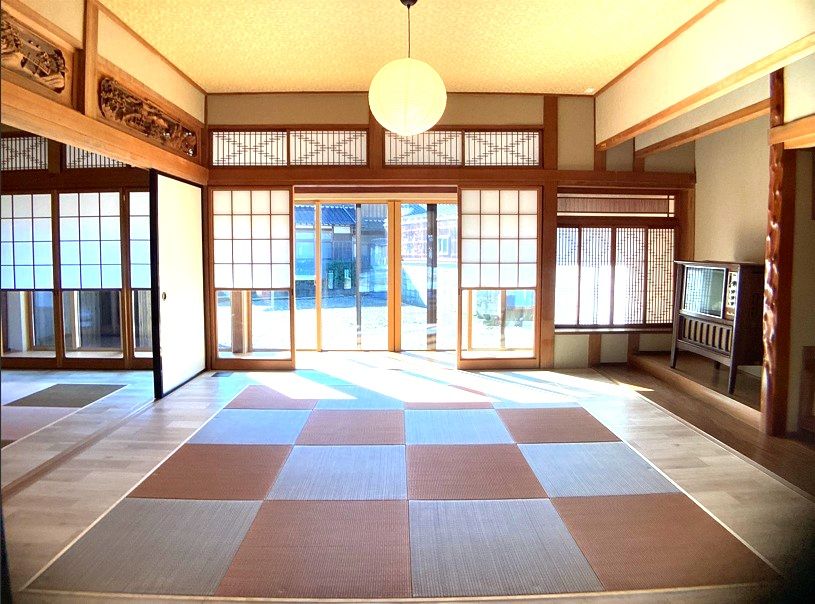 Renovated Kominka with Onsen-Style Bath in Awara, Fukui - Thumbnail 2
