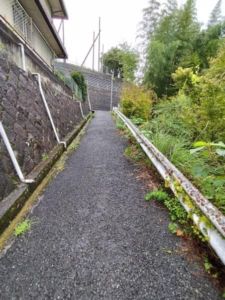 Corner Lot Vacant House for Renovation in Kawachinagano, Osaka - Thumbnail 2