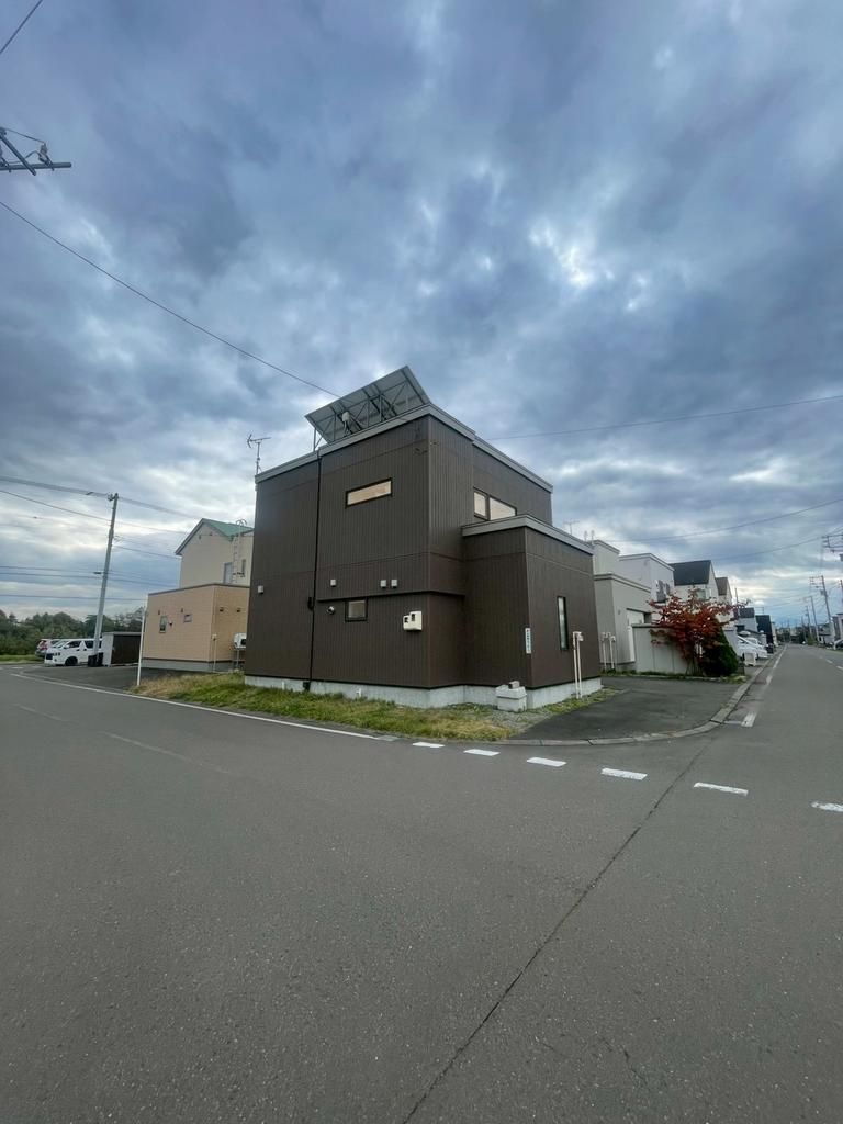 4LDK Modern House for Sale in Eniwa, Hokkaido - Thumbnail 4