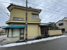 Discover Life in Imizu City - A Perfect Blend of Nature and Tradition — Image 3, Imizu, Toyama