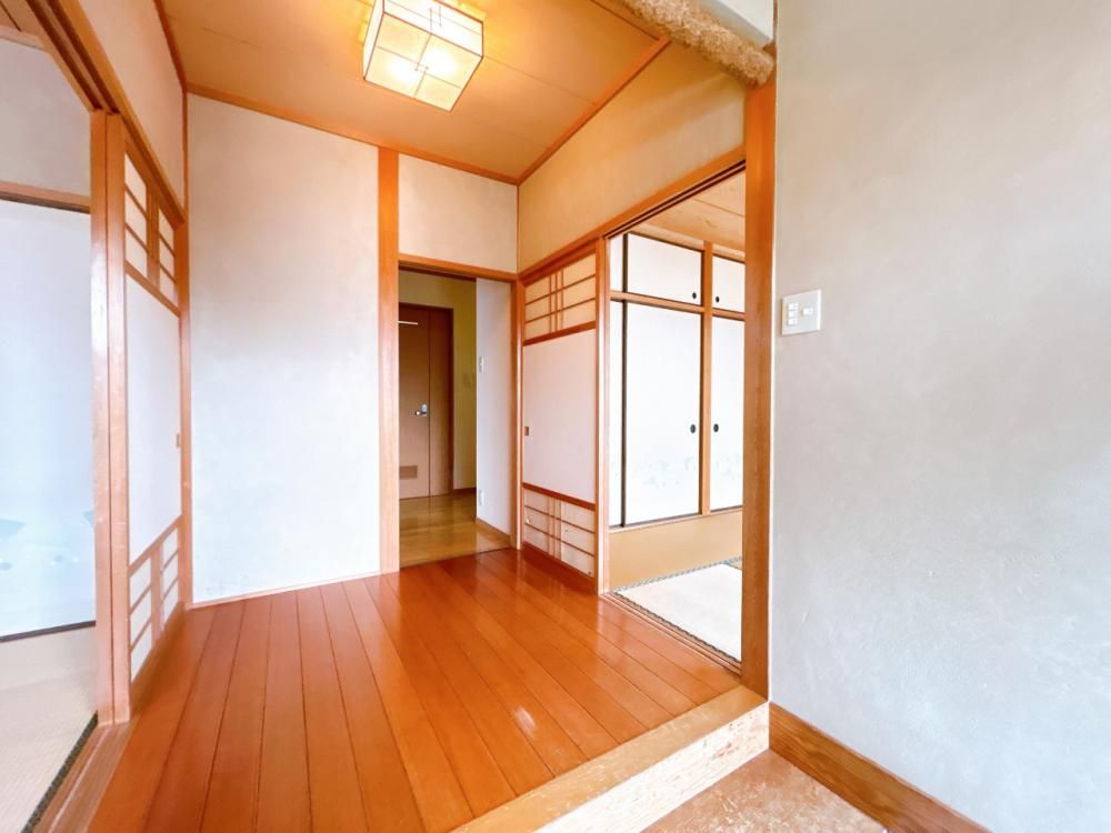 3LDK Renovated House for Sale in Yokkaichi, Mie - Thumbnail 4