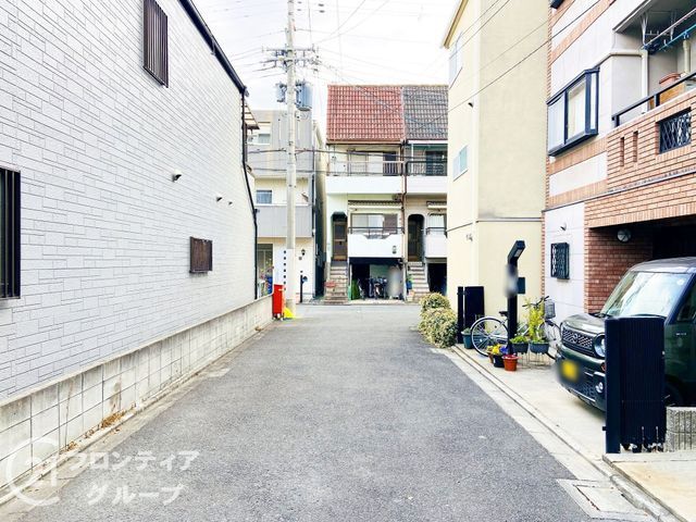 Modern 5LDK House Near Doi Station, Moriguchi, Osaka - Thumbnail 2