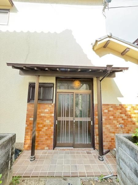 4DK Detached House with Garden Near Sakurai Station, Minoh - Thumbnail 3