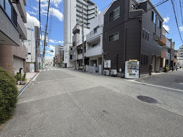 7LDK Steel House near Tenjimbashisuji Rokuchome Station, Osaka - Thumbnail 2