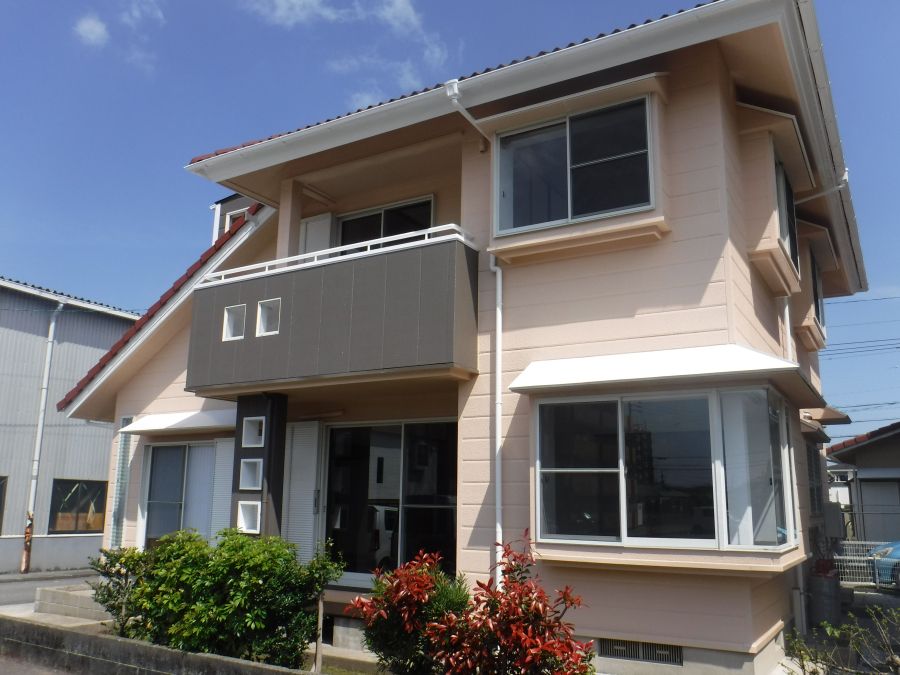 Renovated 4LDK House with Parking in Miyazaki City - Thumbnail 2