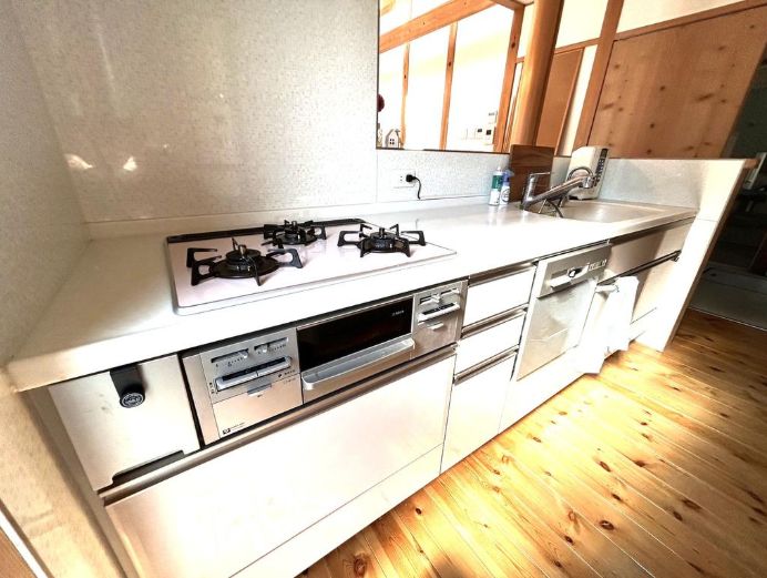 4LDK House for Sale in Wakayama City, 119.65 sqm - Thumbnail 3