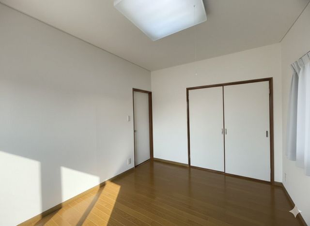 Renovated 3SLDK House for Sale in Suzuka, Mie - 96m2 - Thumbnail 3