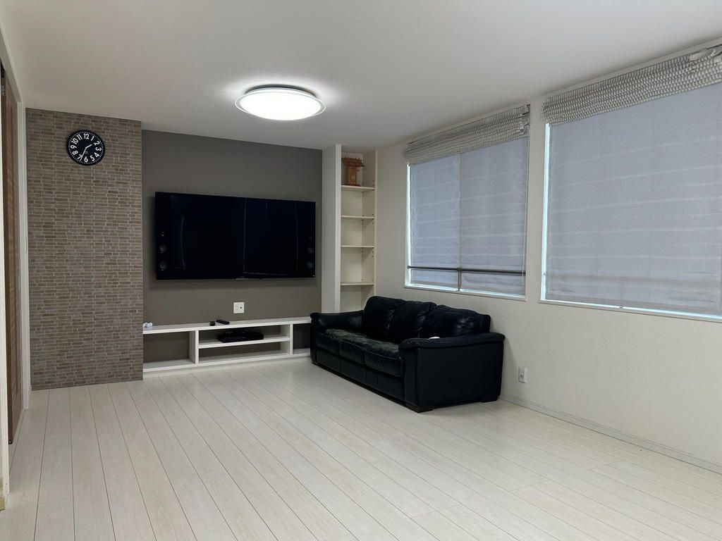 4LDK Detached House for Sale in Kobe's Higashinada Ward - Thumbnail 2