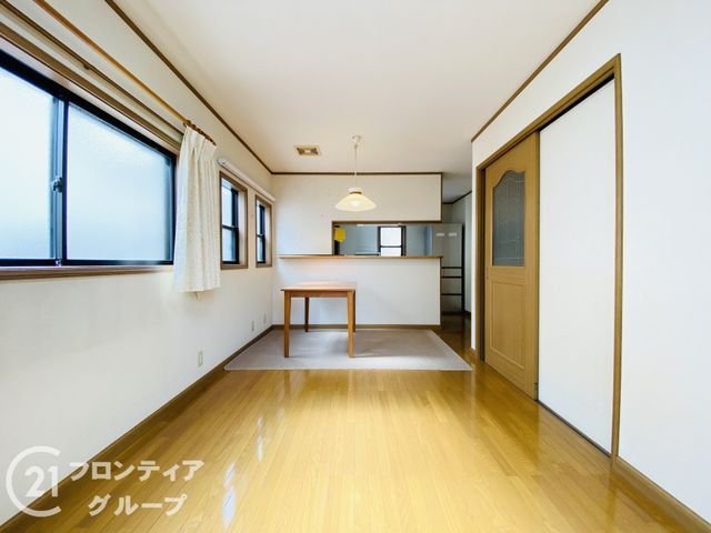 4LDK House for Sale in Moriguchi City, Osaka - Thumbnail 4