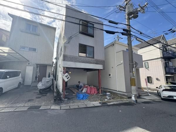 4LDK Steel House for Sale in Uji, Kyoto - 10 min from Obaku Station - Thumbnail 2