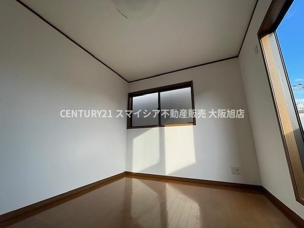 4LDK Detached House for Sale in Moriguchi, Osaka - Thumbnail 4